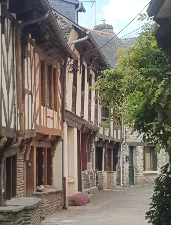 La Cressonniere 56 Hotell Missiriac Eksteriør bilde